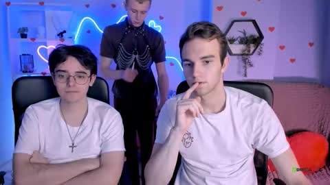 Martin online show from February 14, 8:26 pm