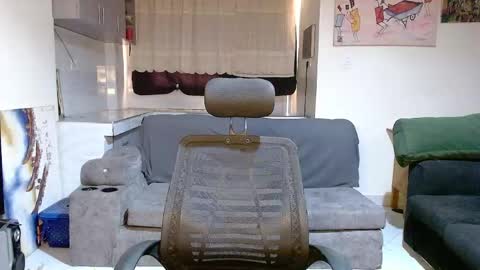 martineznn64 online show from May 29, 5:39 am