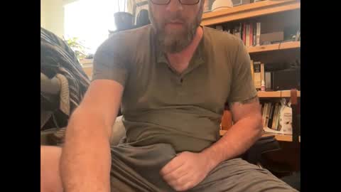 martinstolcris online show from February 3, 6:28 pm