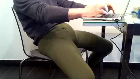 Mask07 online show from March 10, 4:35 pm