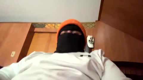 MaskedMan online show from December 23, 3:23 pm