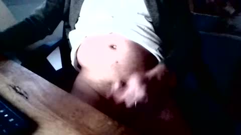 Snapshot of maskime59 chatting on February 10, 7:04 am maskime59 online show from February 10, 7:04 am