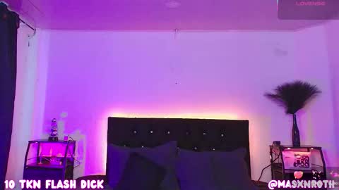 Mason Rothwell   online show from October 18, 12:21 pm