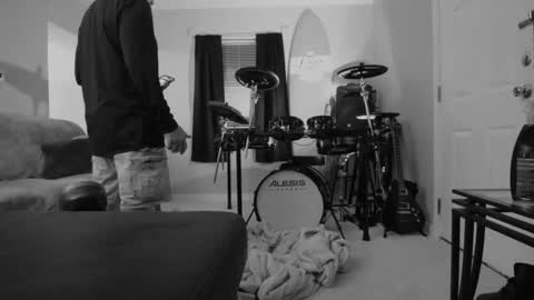 HappyZending online show from March 12, 2:41 am