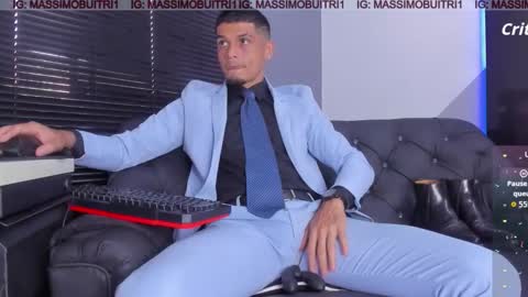 I am Massimo online show from February 20, 10:22 pm