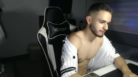 massimo online show from November 30, 10:56 pm