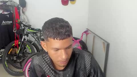 master_cream1 online show from April 21, 5:57 am