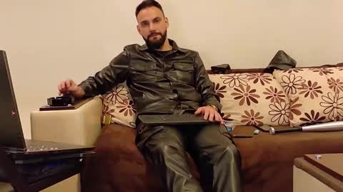 SIR online show from November 14, 5:25 pm