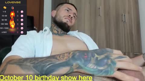 steven  online show from October 8, 12:04 am