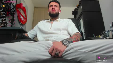 steven  online show from January 8, 8:29 pm