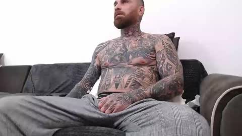 Snapshot of masterbigcock25 chatting on January 17, 12:10 pm FOLLOW ME ON   more material many video cum online show from January 17, 12:10 pm
