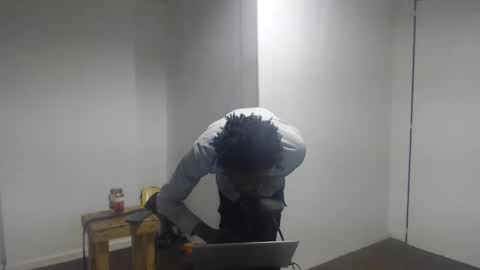 Masterdomfuck online show from November 21, 11:15 pm