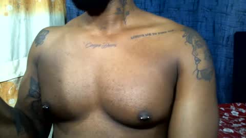 camilo online show from December 31, 7:10 am