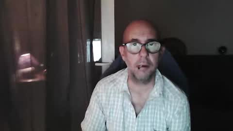 mat11efou online show from September 30, 7:06 pm