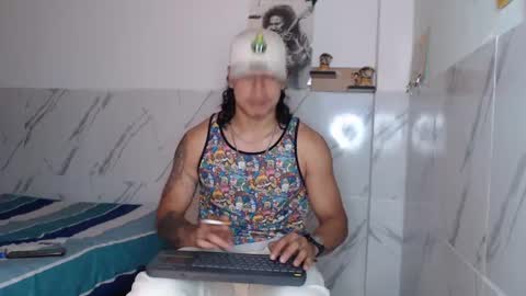 Snapshot of mat_kush chatting on October 5, 1:42 am Matt online show from October 5, 1:42 am