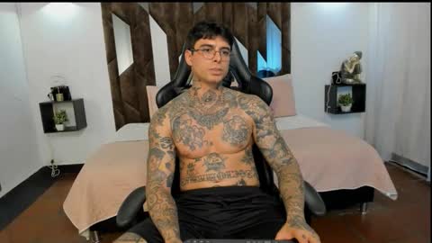 Snapshot of mateo_dilucajs1 chatting on October 8, 10:47 pm mateo_dilucajs1 online show from October 8, 10:47 pm