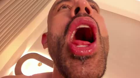 Mateo online show from March 7, 7:55 pm