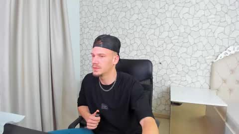 MateoBenjamin online show from January 22, 7:34 pm