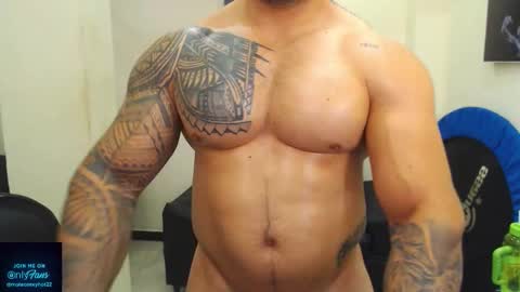 Snapshot of mateosexyhot22 chatting on September 14, 2:19 pm Mateo online show from September 14, 2:19 pm
