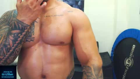 Mateo online show from April 14, 6:29 pm