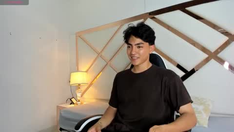 Matheus  online show from March 6, 2:52 am