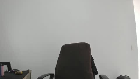 Snapshot of matheusbeard2 chatting on December 6, 2:17 pm Matheus online show from December 6, 2:17 pm
