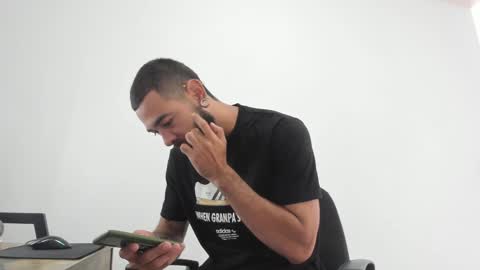 Snapshot of matheusbeard2 chatting on January 31, 3:44 pm Matheus online show from January 31, 3:44 pm