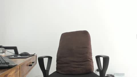 Snapshot of matheusbeard2 chatting on February 10, 5:19 pm Matheus online show from February 10, 5:19 pm