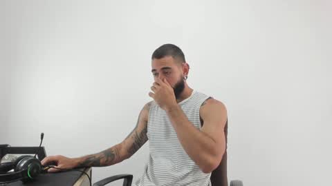 Snapshot of matheusbeard2 chatting on January 27, 6:41 pm Matheus online show from January 27, 6:41 pm