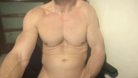 MatiasMatureMuscle online show from July 12, 11:51 pm