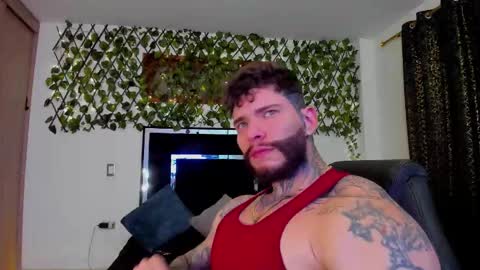 Snapshot of matius_foxtter chatting on October 21, 11:18 pm matius foxter online show from October 21, 11:18 pm