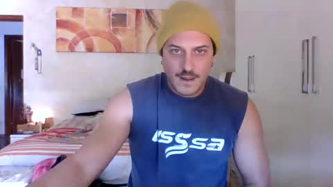 matteushh87 online show from October 16, 9:39 am