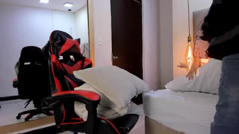 Matthew online show from April 6, 12:07 am