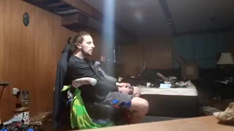 mattphewjoneqs online show from December 30, 10:21 am