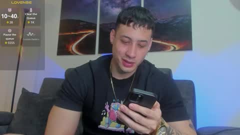 mattsaill_ online show from October 6, 1:21 am