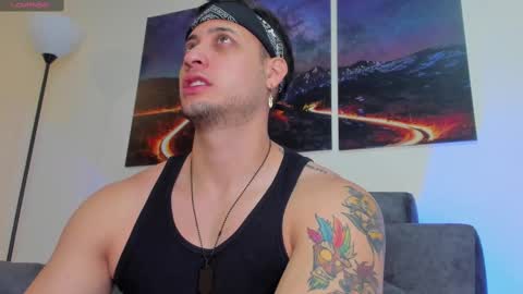 mattsaill_ online show from March 6, 12:41 pm