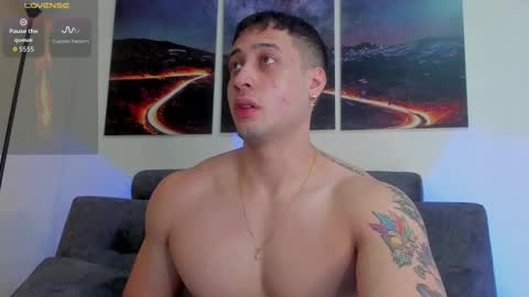 mattsaill_ online show from October 1, 11:47 am