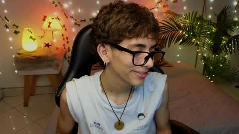 matty_spark online show from April 6, 1:01 pm