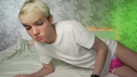 Snapshot of mattyaiden chatting on February 9, 1:25 pm Matty Aiden online show from February 9, 1:25 pm