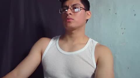 Mauro online show from February 5, 8:05 pm