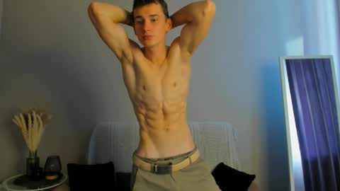 Max online show from September 17, 5:19 am