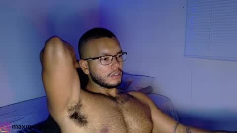 Snapshot of max_meyer chatting on September 9, 11:25 pm max_meyer online show from September 9, 11:25 pm