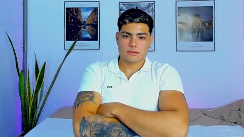 MAX MIULLER online show from October 19, 2:16 am
