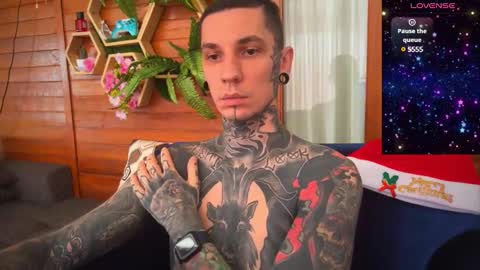    online show from December 25, 5:05 am