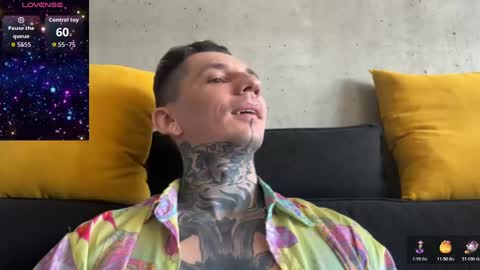    online show from November 20, 6:02 am