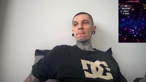    online show from February 22, 7:45 am