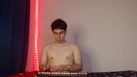 max_snow1616 online show from February 14, 3:51 pm