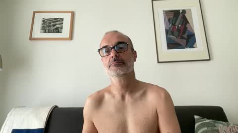 Max Mikado online show from April 29, 11:59 am