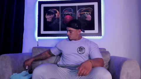 Maxcarther online show from January 19, 12:49 am