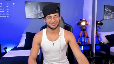 Max Conor online show from May 11, 2:45 pm